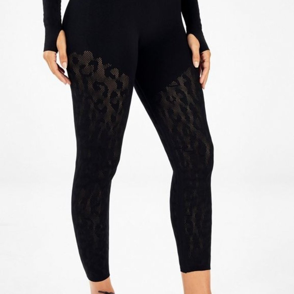 Fabletics 7/8 leggings